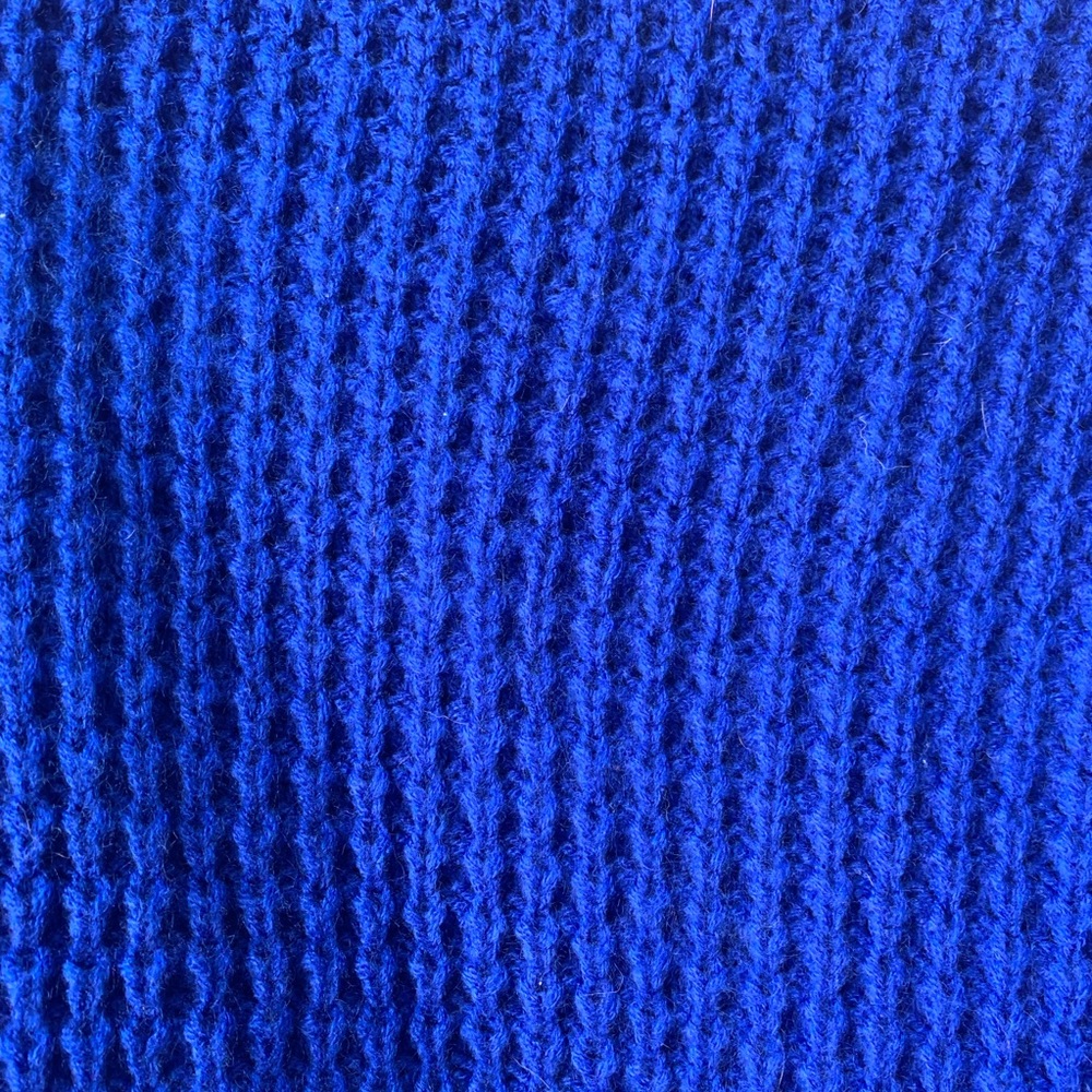 Blue Sweater - Picture 2 of 4